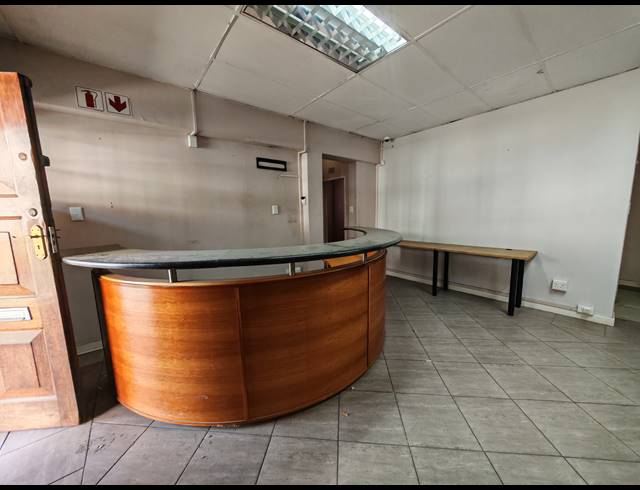 1,963M² WAREHOUSE FOR SALE IN BOOYSENS RESERVE